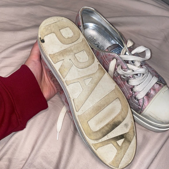 Authentic Prada sneakers - Picture 5 of 6